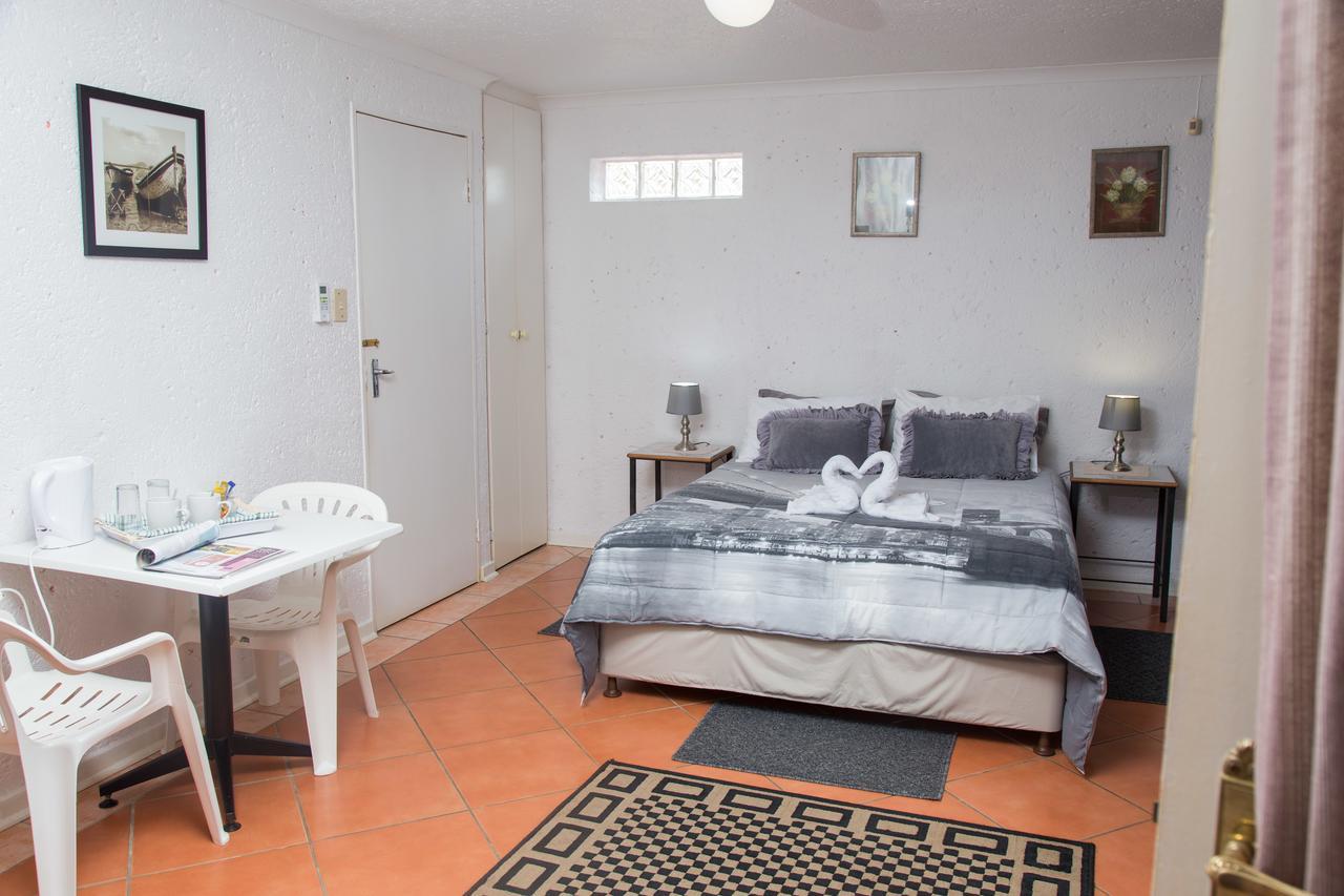 29 Polvy Street Hotell Mbombela Exteriör bild