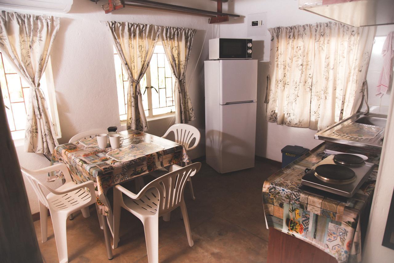 29 Polvy Street Hotell Mbombela Exteriör bild