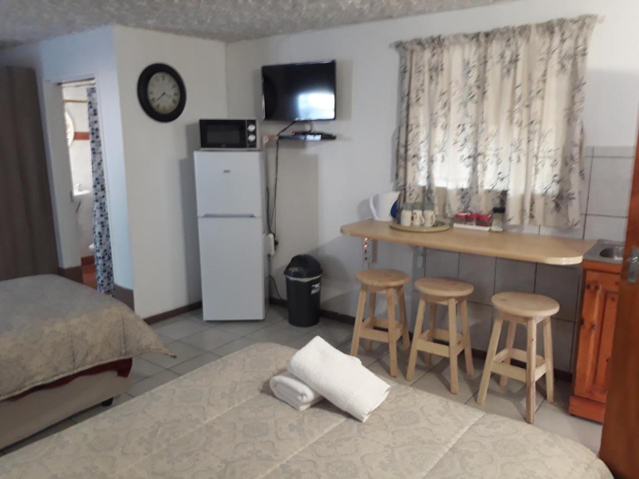 29 Polvy Street Hotell Mbombela Exteriör bild